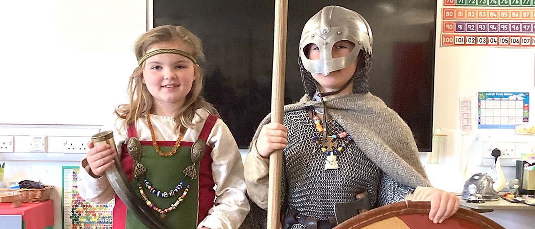 Children in viking costumes